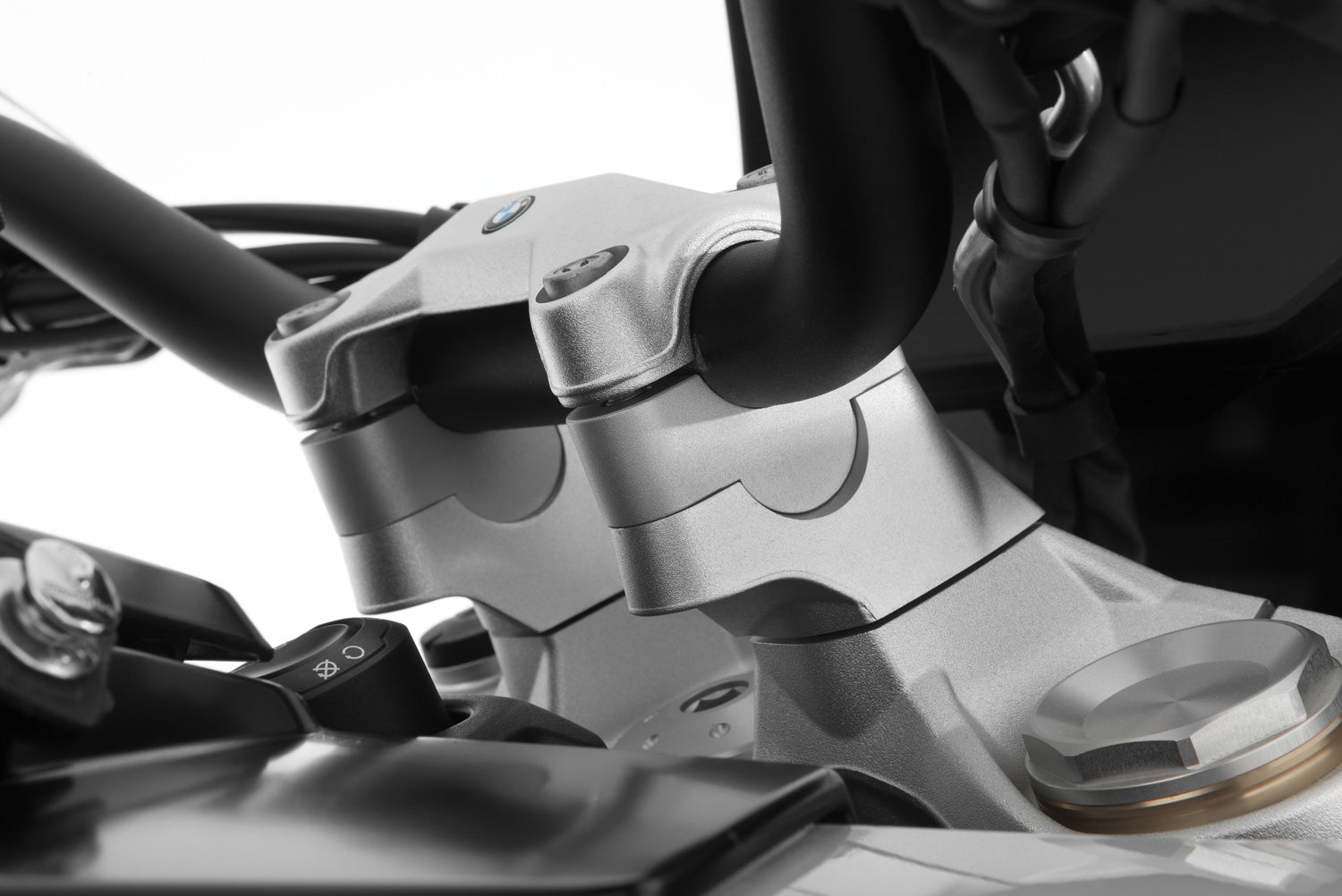 Wunderlich Handlebar Riser Ergo 20mm | Silver | BMW F 800 GT -   Pyramid Motorcycle Accessories