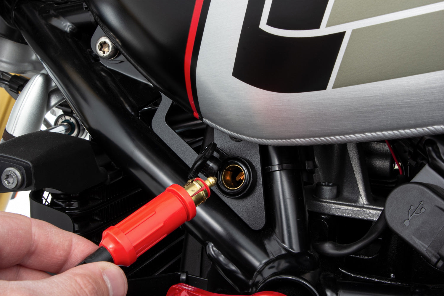 Wunderlich On-Board Tool Set 01 | BMW R nineT -   Pyramid Motorcycle Accessories