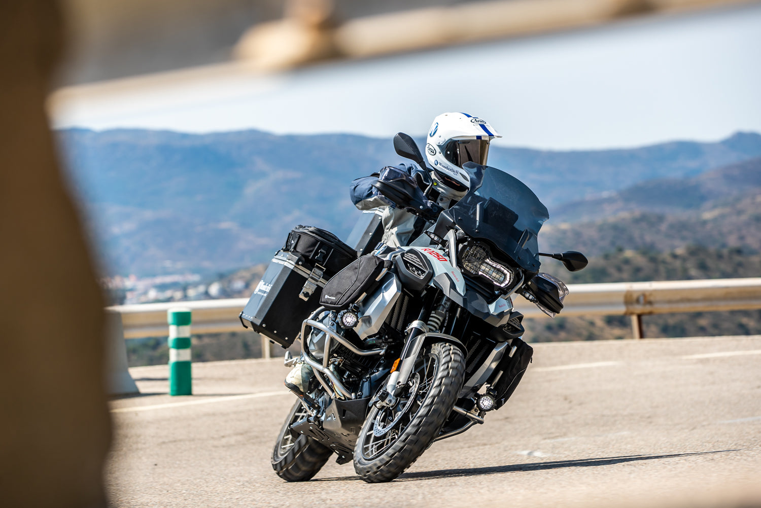 Wunderlich Windshield Marathon | Light Smoke | BMW R 1250 GS Adventure -   Pyramid Motorcycle Accessories
