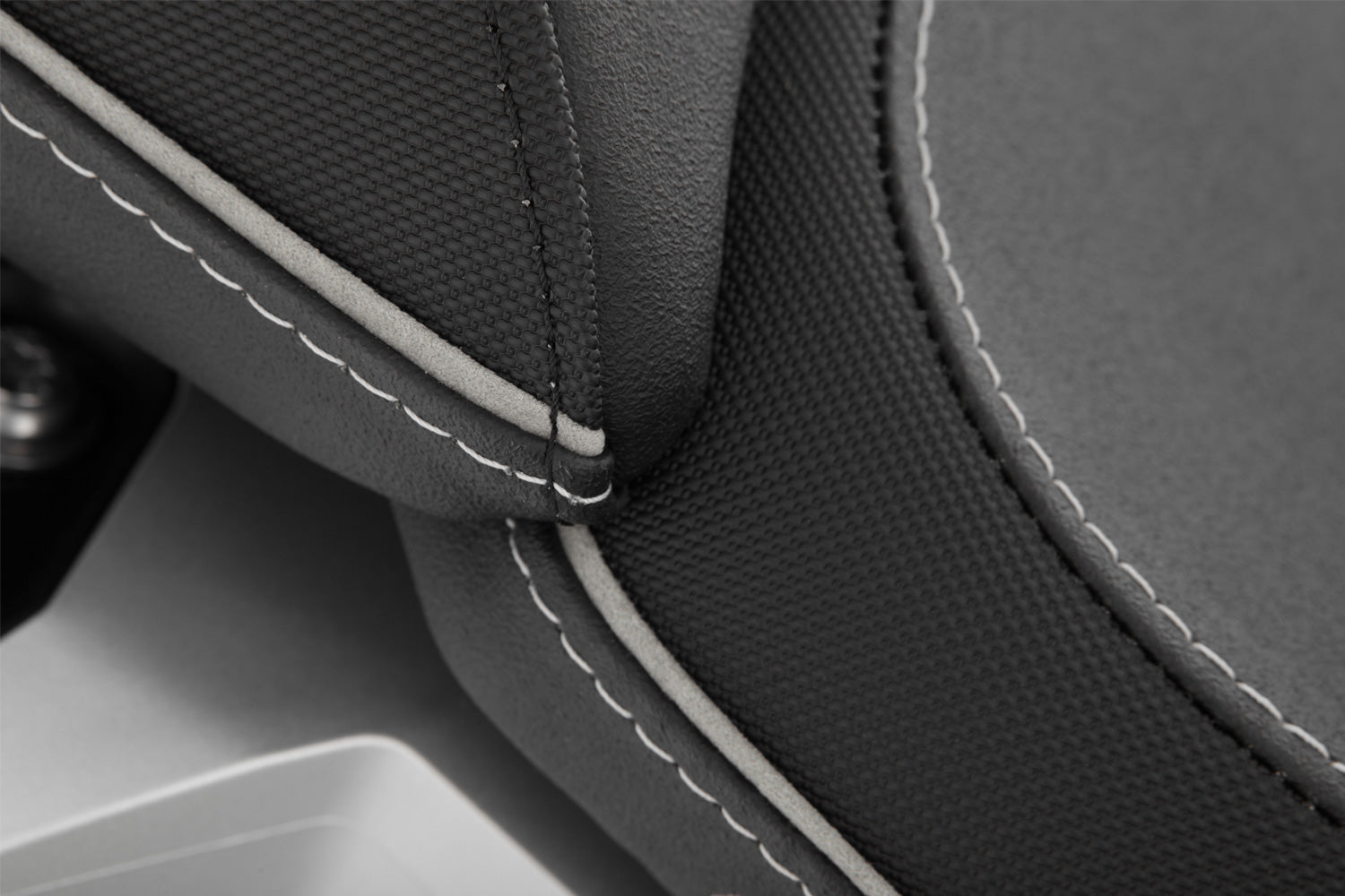 Wunderlich Rider Seat Aktivkomfort with Aftermarket Heating Standard | Black | BMW R 1250 R -   Pyramid Motorcycle Accessories