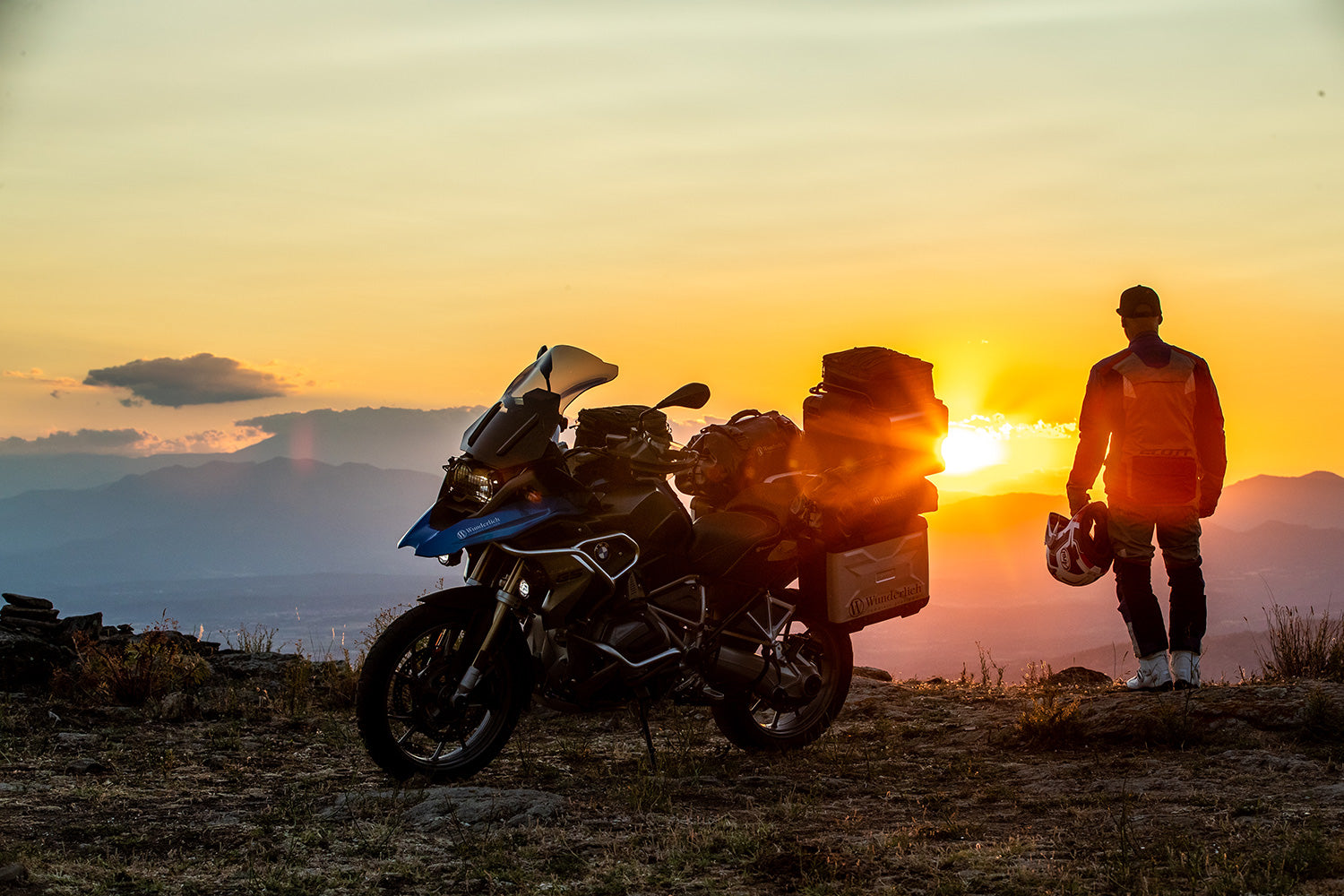 Wunderlich Gap-Bag Luggage Carrier Pannier | R 1300 GS | Black -   Pyramid Motorcycle Accessories