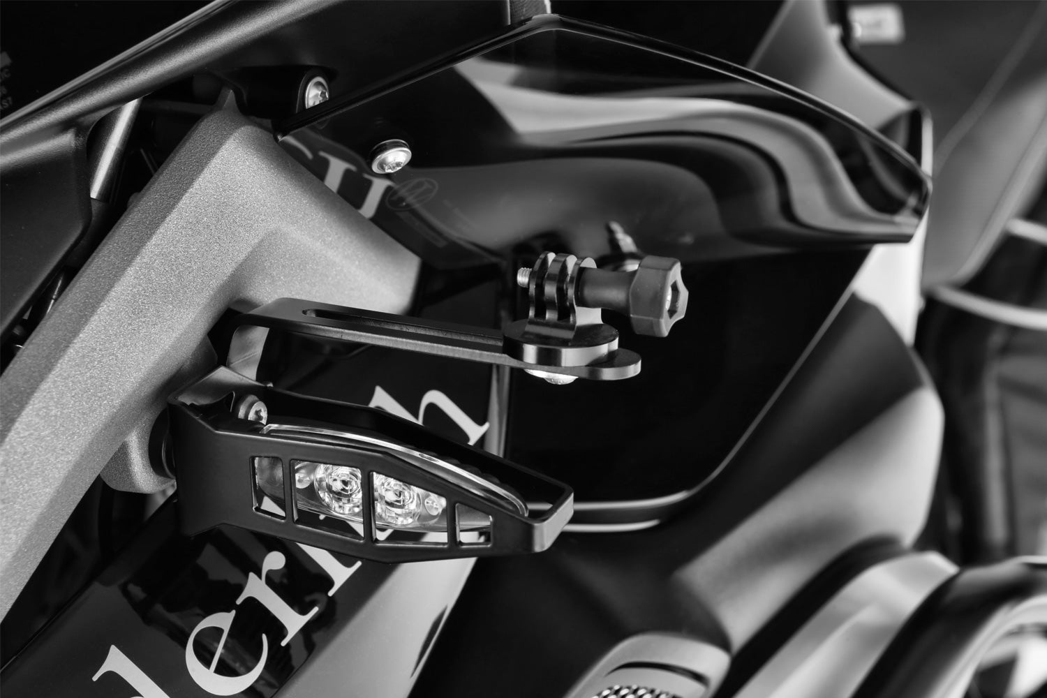 Wunderlich Indicator Protection Set Short Set | Black | BMW R nineT -   Pyramid Motorcycle Accessories