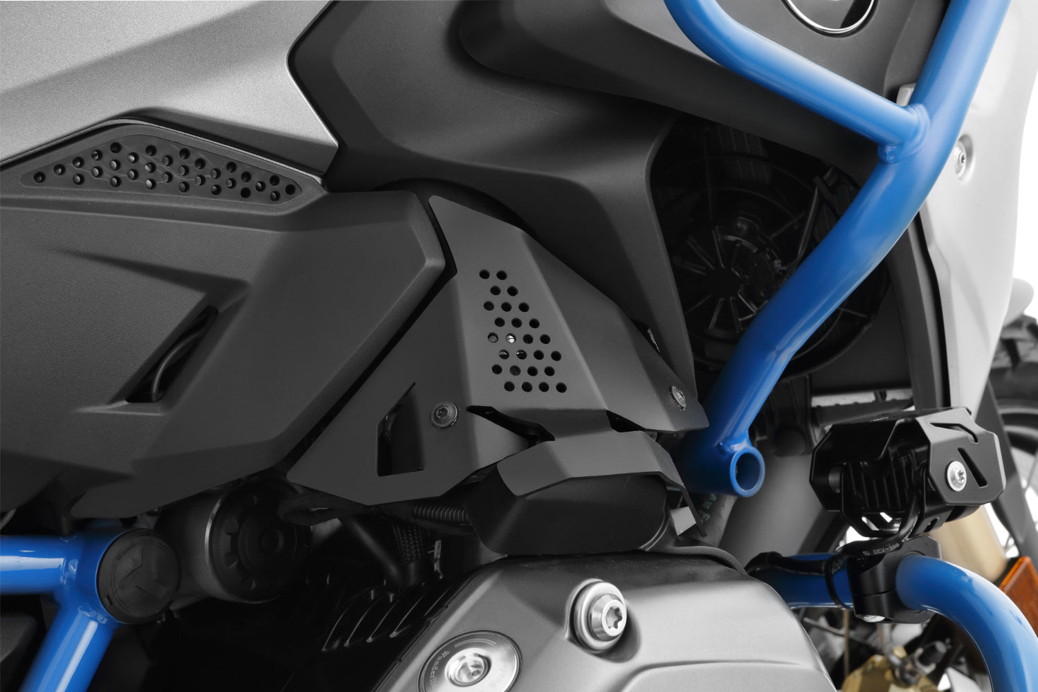 Wunderlich Injection Cover Left | Black | BMW R 1200 GS -   Pyramid Motorcycle Accessories