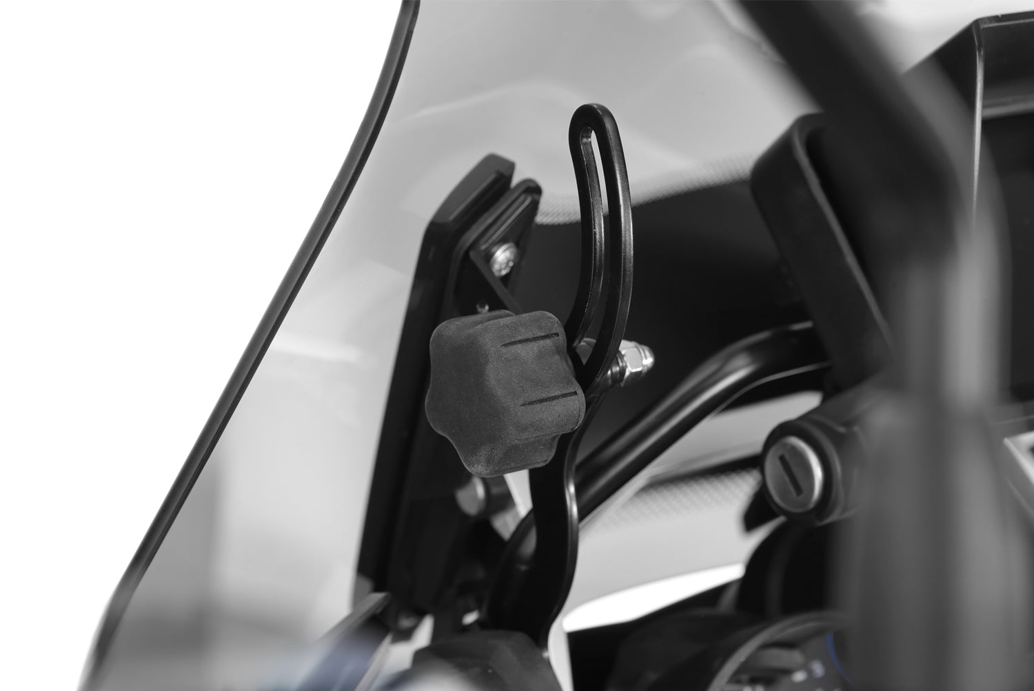 Wunderlich Windshield Reinforcement | Black | BMW R 1250 R -   Pyramid Motorcycle Accessories
