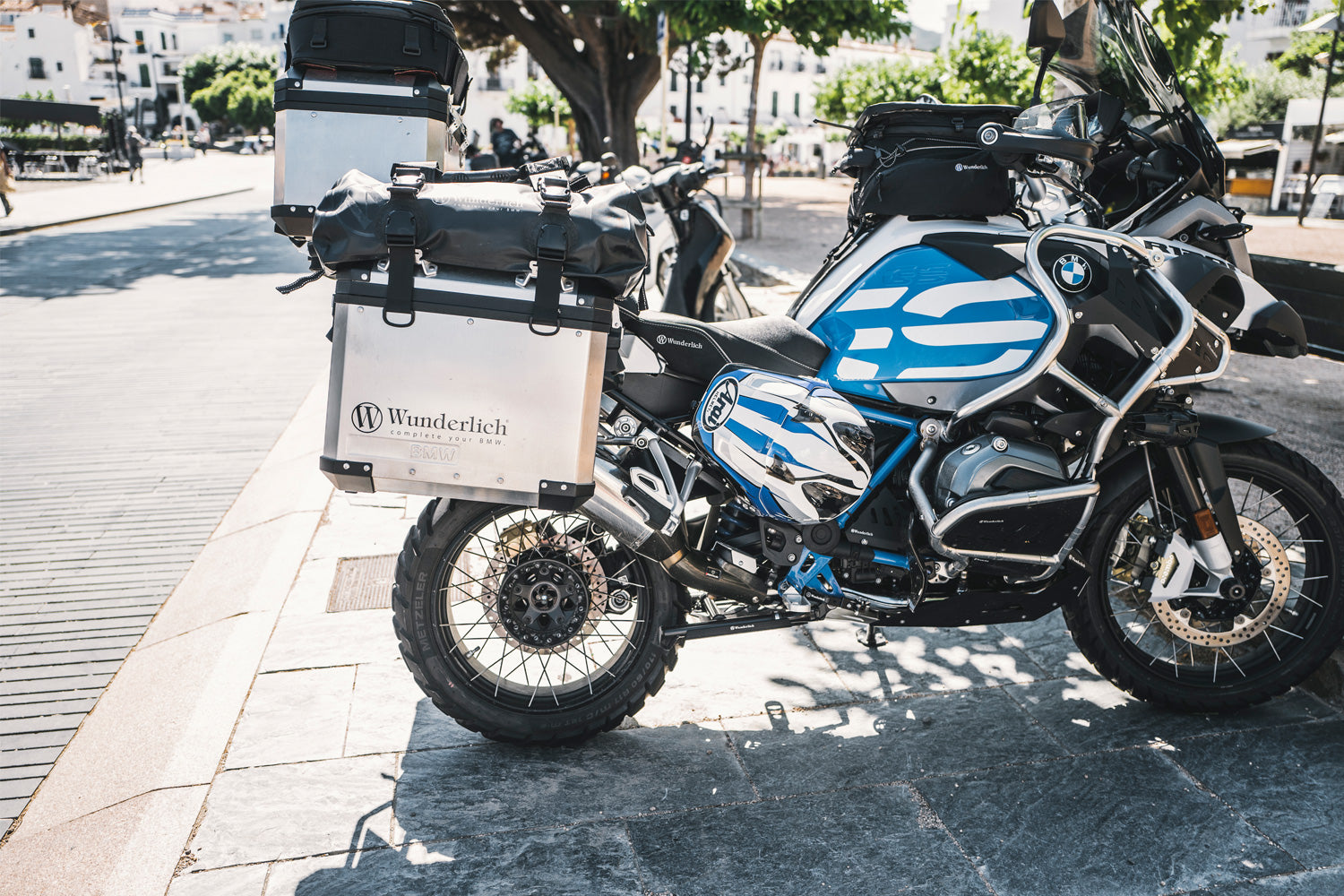 Wunderlich Helmet Anti-theft System Helm-lock | Silver | BMW R 1200 RT -   Pyramid Motorcycle Accessories