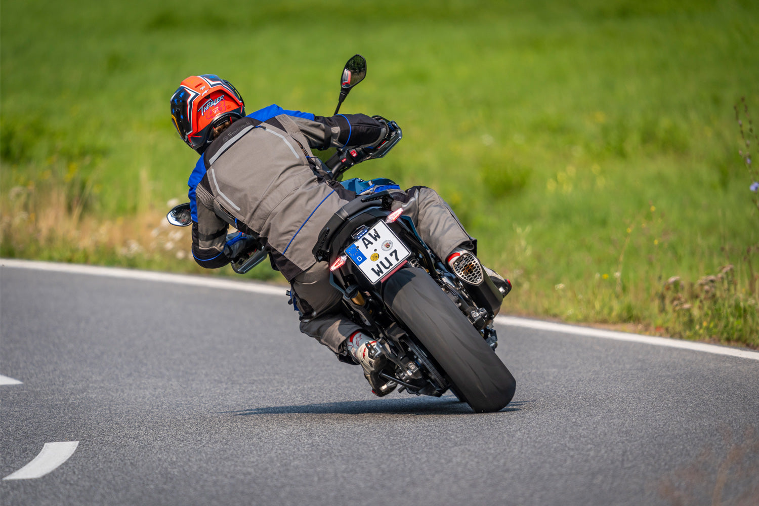 Wunderlich Low with Tail Light Conversion Stripe | Black | BMW R nineT -   Pyramid Motorcycle Accessories