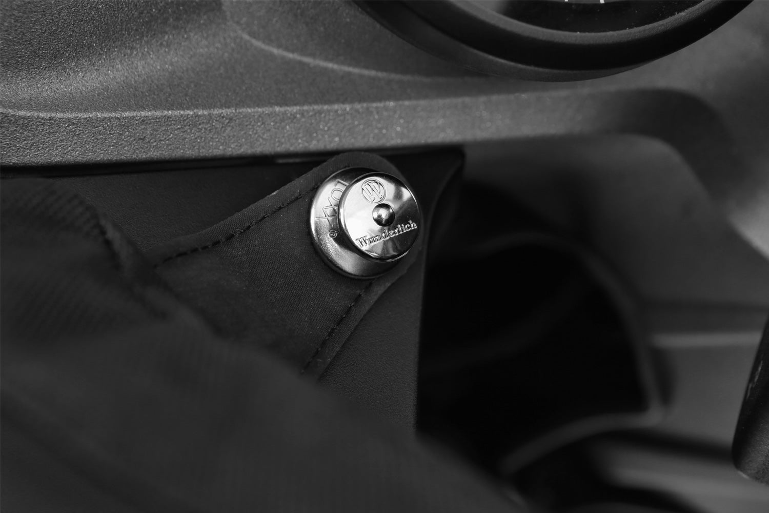 Wunderlich Helmet Bag | Black | BMW R nineT -   Pyramid Motorcycle Accessories