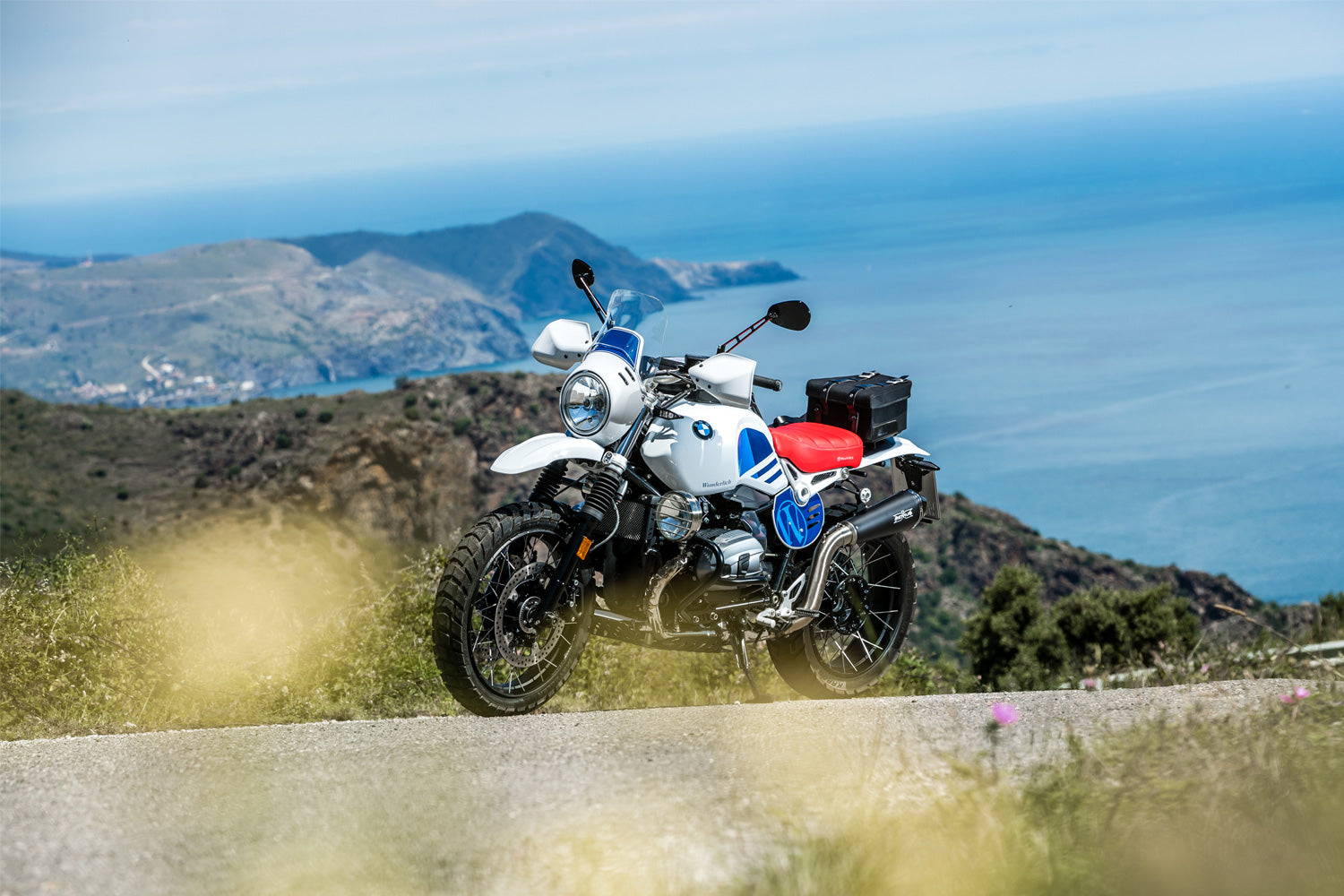 Wunderlich Screen Wind Guard Ergo | Light Smoke | BMW R 1250 GS -   Pyramid Motorcycle Accessories
