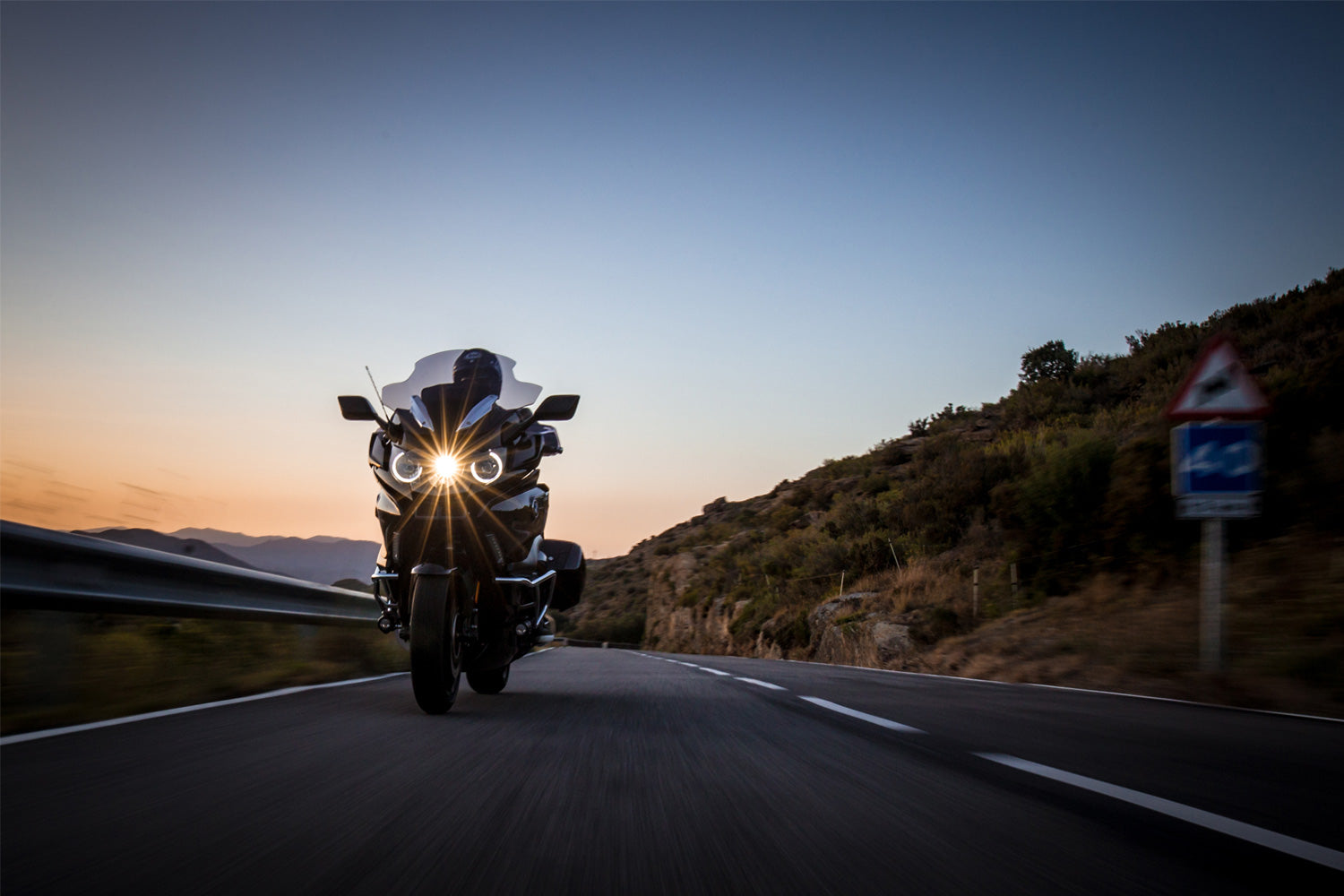 Wunderlich Rack | Black | BMW CE 04 -   Pyramid Motorcycle Accessories