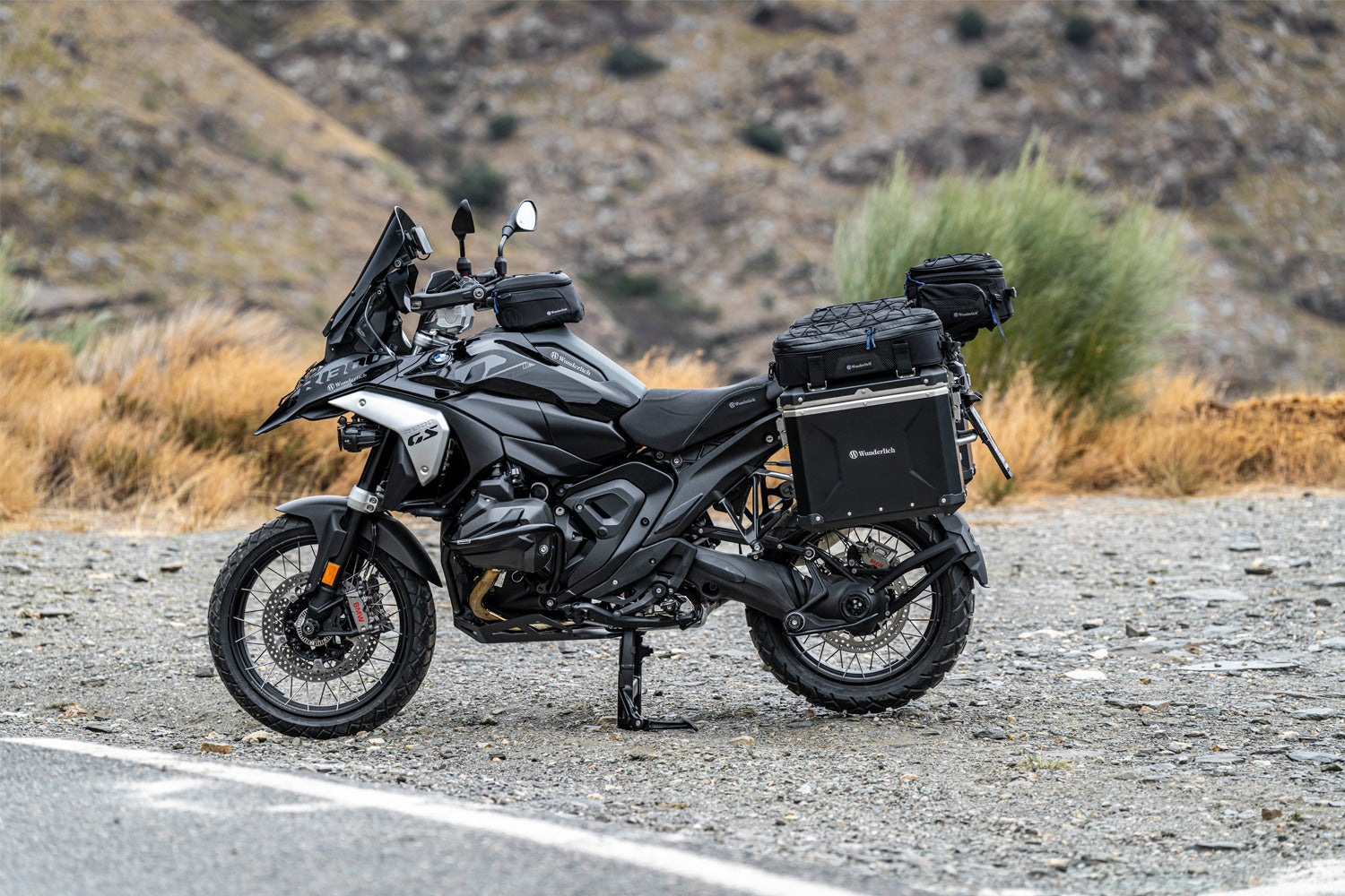 Wunderlich Tank Protection Premium Shield | Clear | R 1300 GS -   Pyramid Motorcycle Accessories