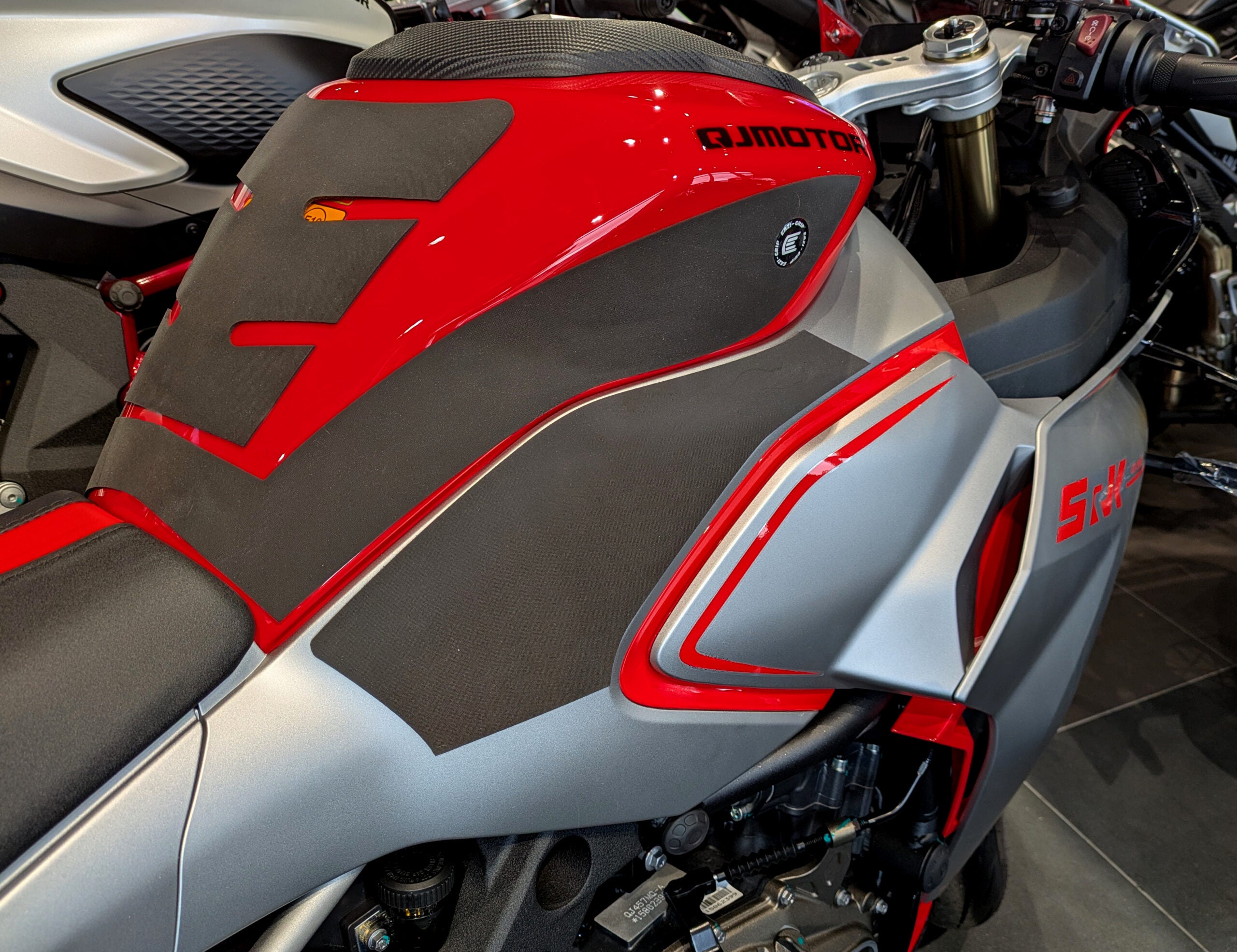 Eazi-Grip Wrap Around Tank Grip | Silicone - Charcoal | QJMotor SRK 421 RR 2026>Current -   Pyramid Motorcycle Accessories