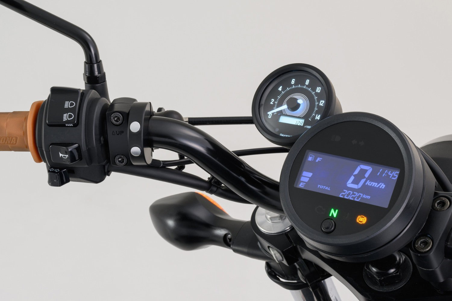 Daytona CNC 2-Button Switch - Round | Black -   Pyramid Motorcycle Accessories