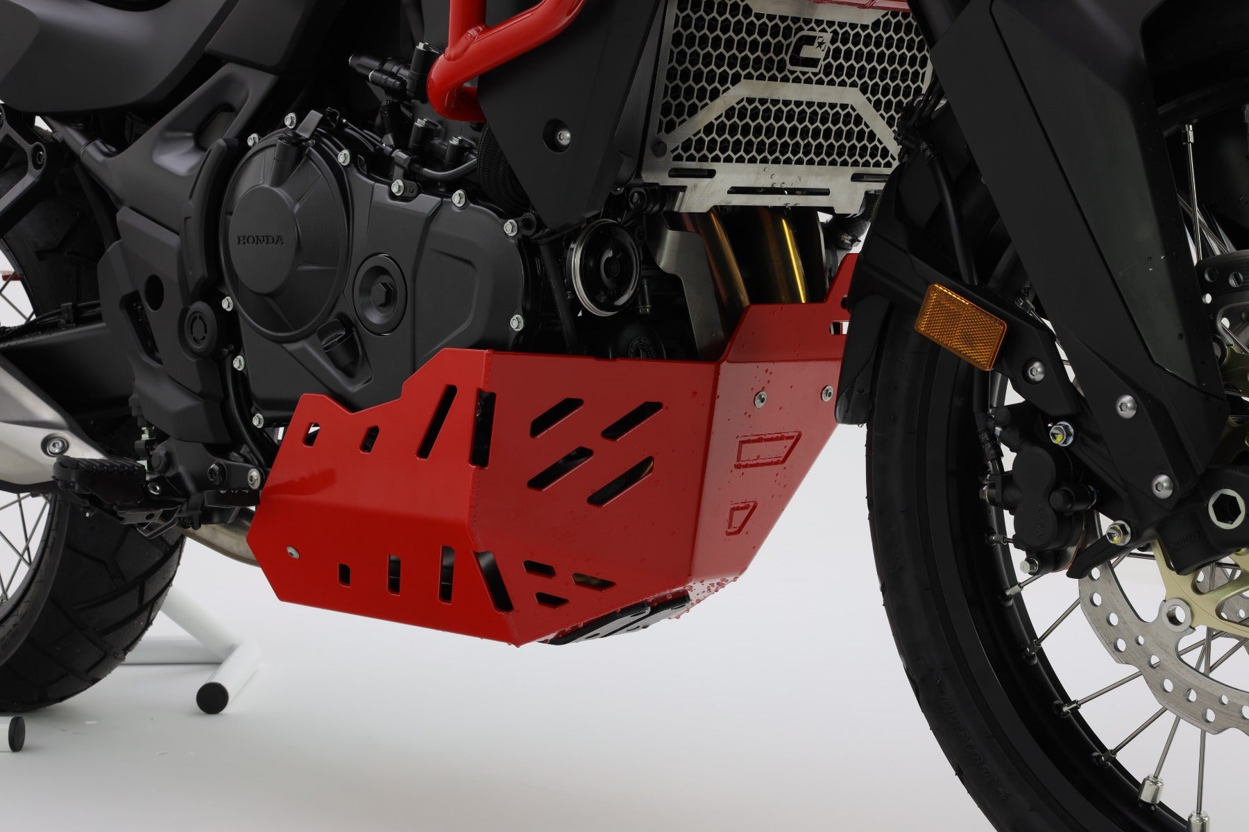 Isotta Engine Guard Bash Plate | Red | Honda XL 750 Transalp 2023>2024 -   Pyramid Motorcycle Accessories