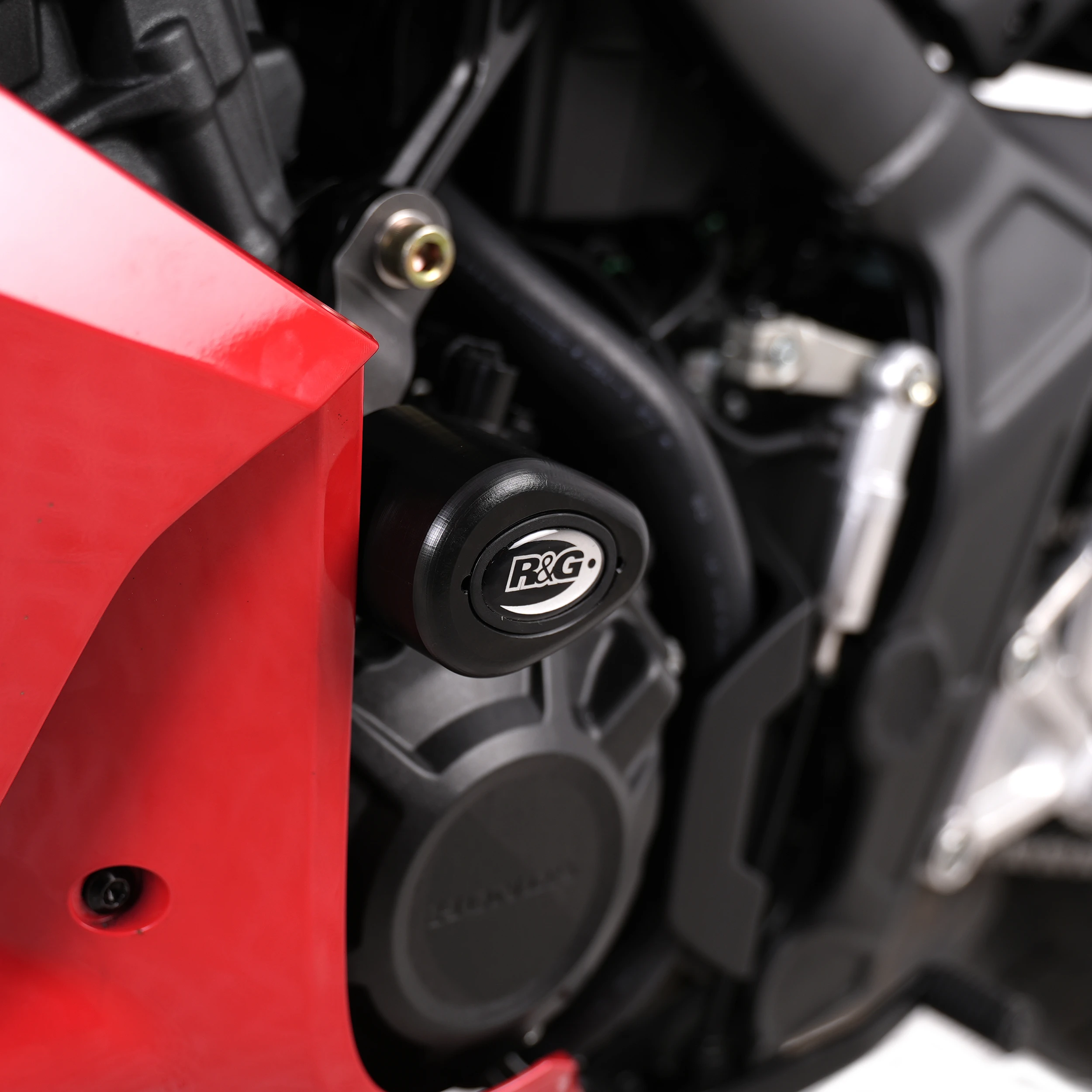 R&G Crash Protectors | Black | Honda CBR 650 R 2024>Current -   Pyramid Motorcycle Accessories