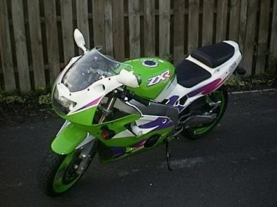 R&G Crash Protectors | Black | Kawasaki ZXR 400 1989>1999 & Honda CBR 600 1995>1998