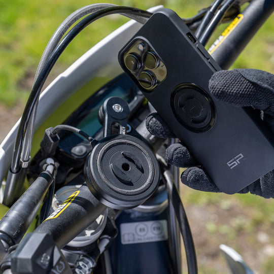 SP Connect Charging Anti Vibration Module - Black - SPC+ -   Pyramid Motorcycle Accessories