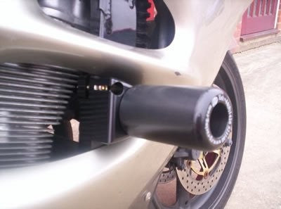 R&G Crash Protectors | Black | Suzuki GSX 600 F 1996>2007 & Suzuki GSX 750 F 1996>2007