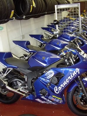 R&G Crash Protectors | Black | Yamaha YZF-R6 2003>2005