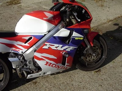 R&G Crash Protectors | Black | Honda RVF 400 R 1994>1996
