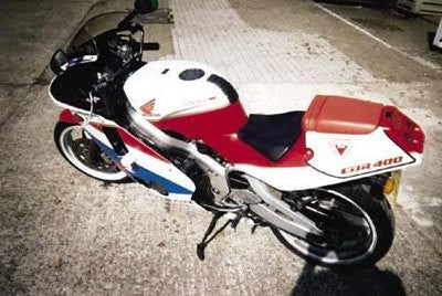 R&G Crash Protectors | White | Honda CBR 400 1988>1989