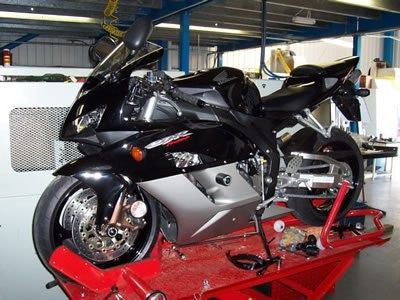 R&G Crash Protectors | White | Honda CBR 1000 RR Fireblade 2004>2007