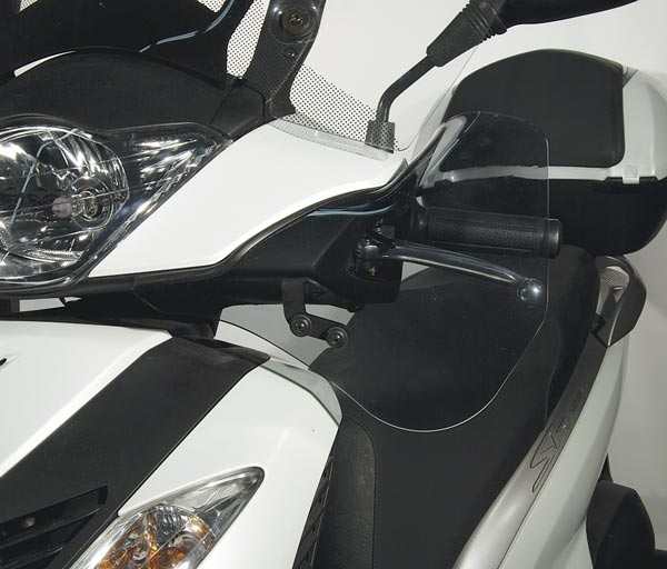 Isotta Handguards | Light Smoke | Honda SH 125i / 150i 2009>2012 -   Pyramid Motorcycle Accessories