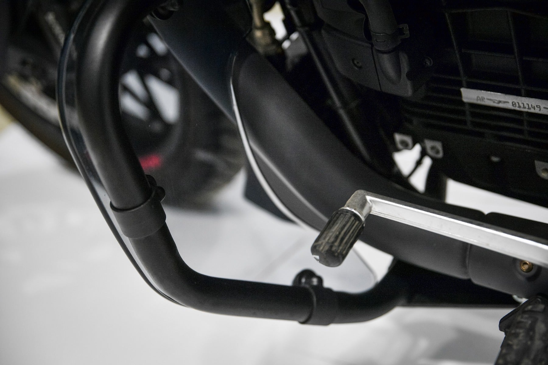 Isotta Lower Wind Deflectors | Light Smoke | Moto Guzzi Audace 1400 2017>2020 -   Pyramid Motorcycle Accessories