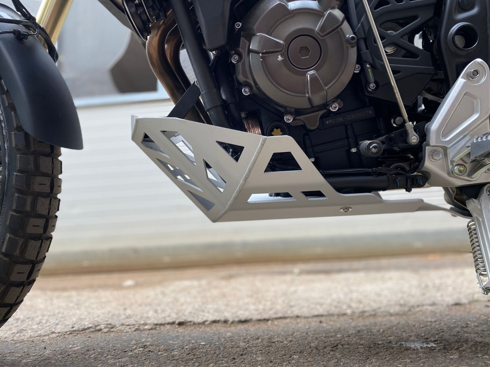 Isotta Engine Guard Bash Plate | Light Grey | Yamaha Tenere 700 2019-2024 -   Pyramid Motorcycle Accessories