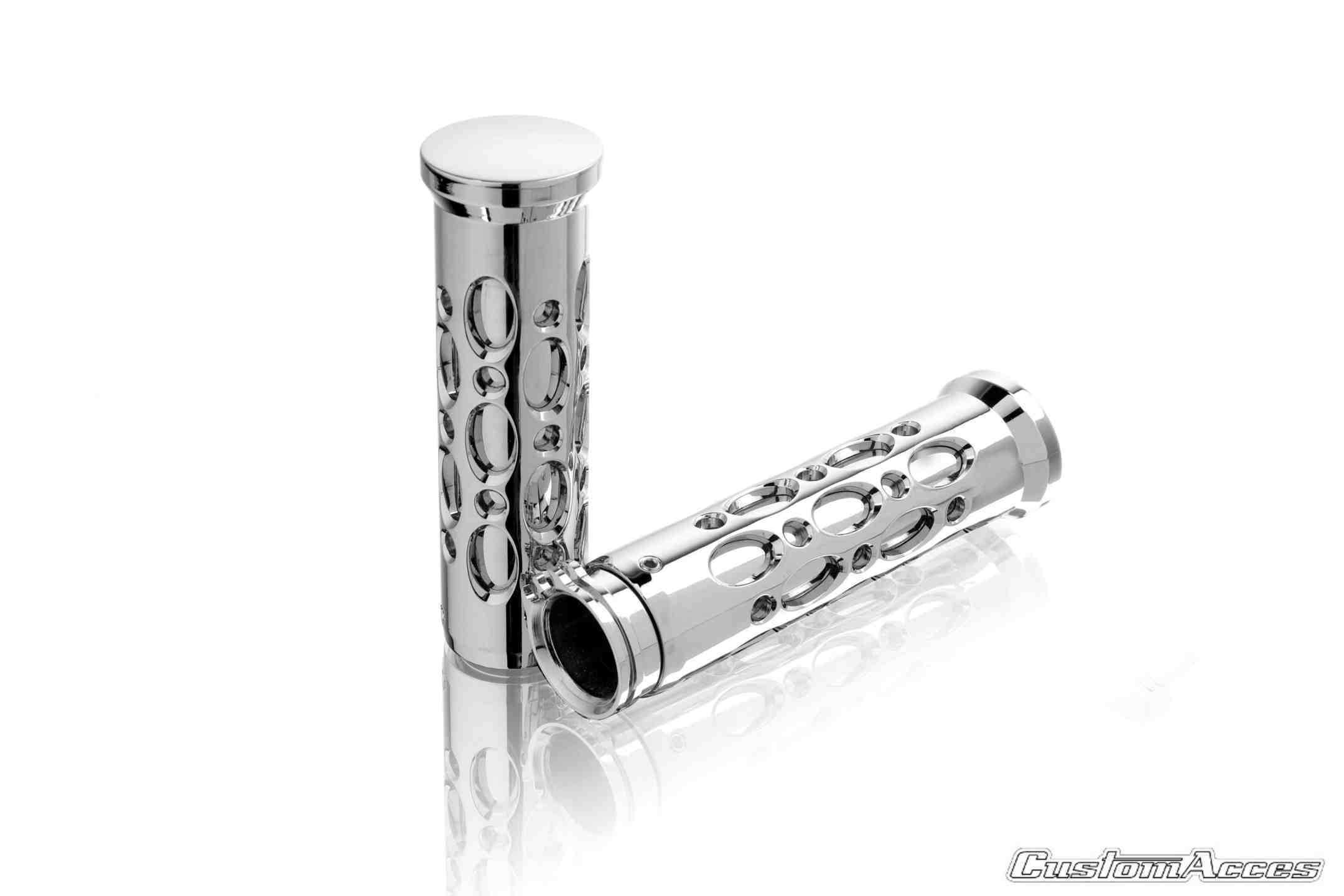 Customacces Raptor Grips | Chrome | Yamaha XV 950 Racer 2014>Current-Racing Grips-Pyramid Motorcycle Accessories