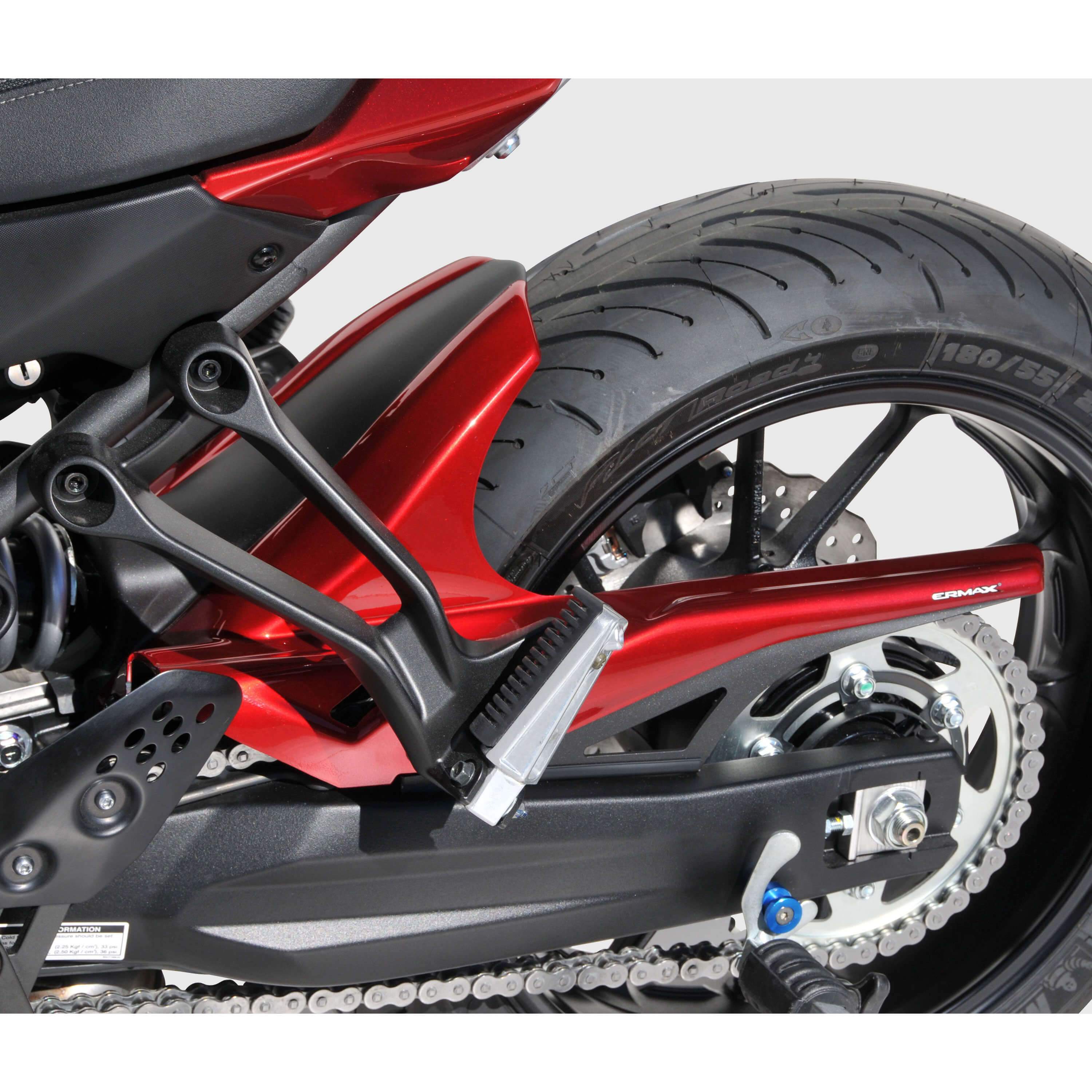 Ermax Hugger | Metallic Red/Matte Black (Radical Red/Matte Black) | Yamaha MT-07 2016>2018-E730201133-Huggers-Pyramid Motorcycle Accessories