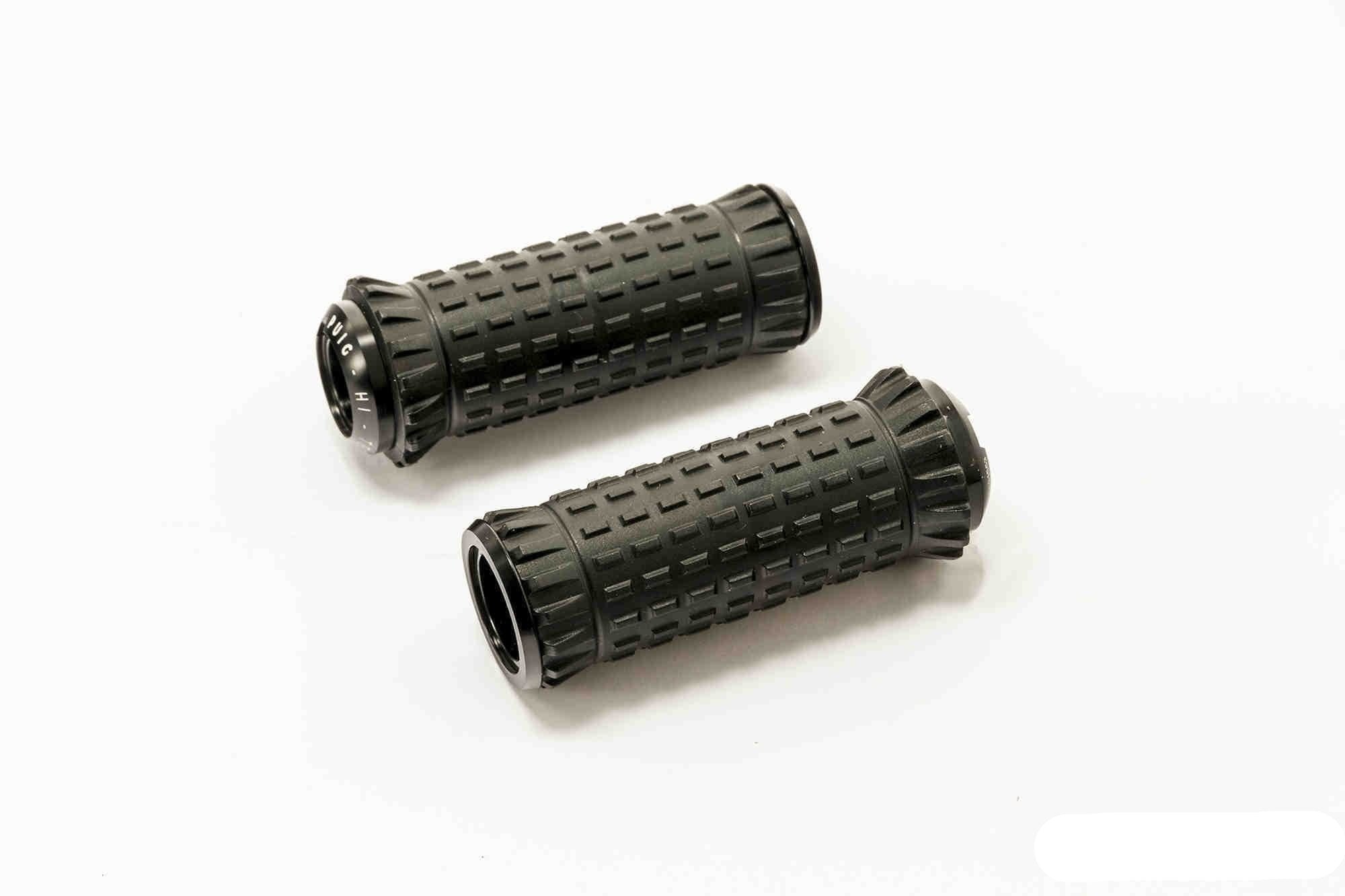 Puig R-Fighter S Footpegs | Black with Removable Black Rubber Grip -  Shop name