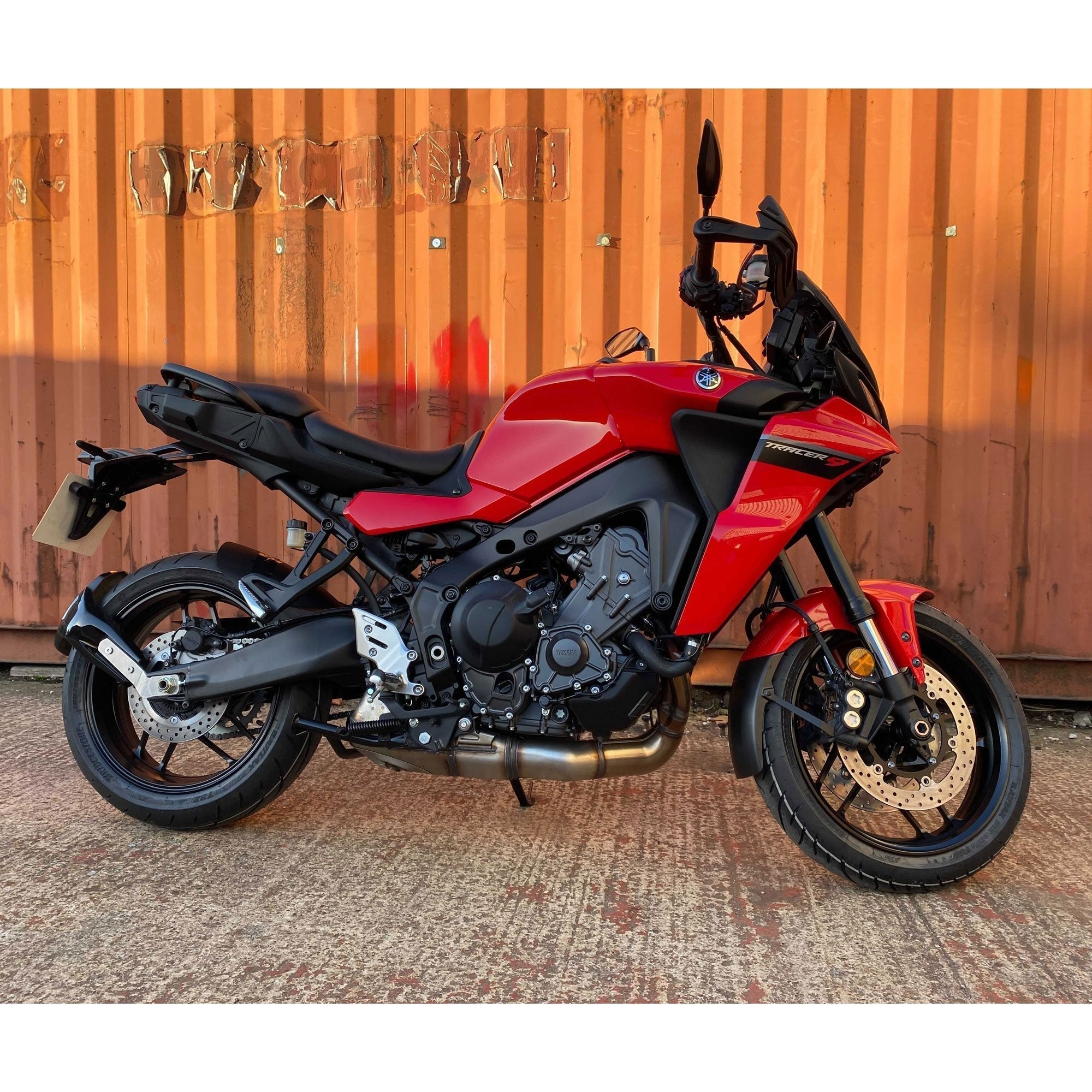 Pyramid Extenda Fenda EXTRA | Matte Black | Yamaha Tracer 9 2021>Current -   Pyramid Motorcycle Accessories