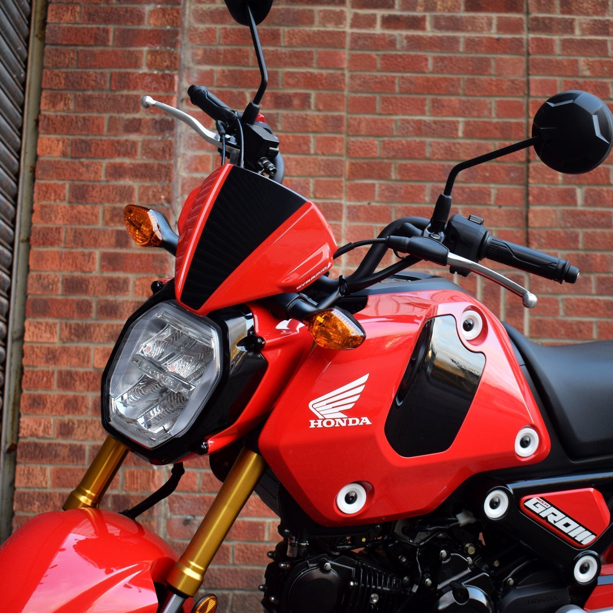 Pyramid Fly Screen | Gayety Red & Gloss Black | Honda MSX 125 2021>Current-21280R-Screens-Pyramid Motorcycle Accessories