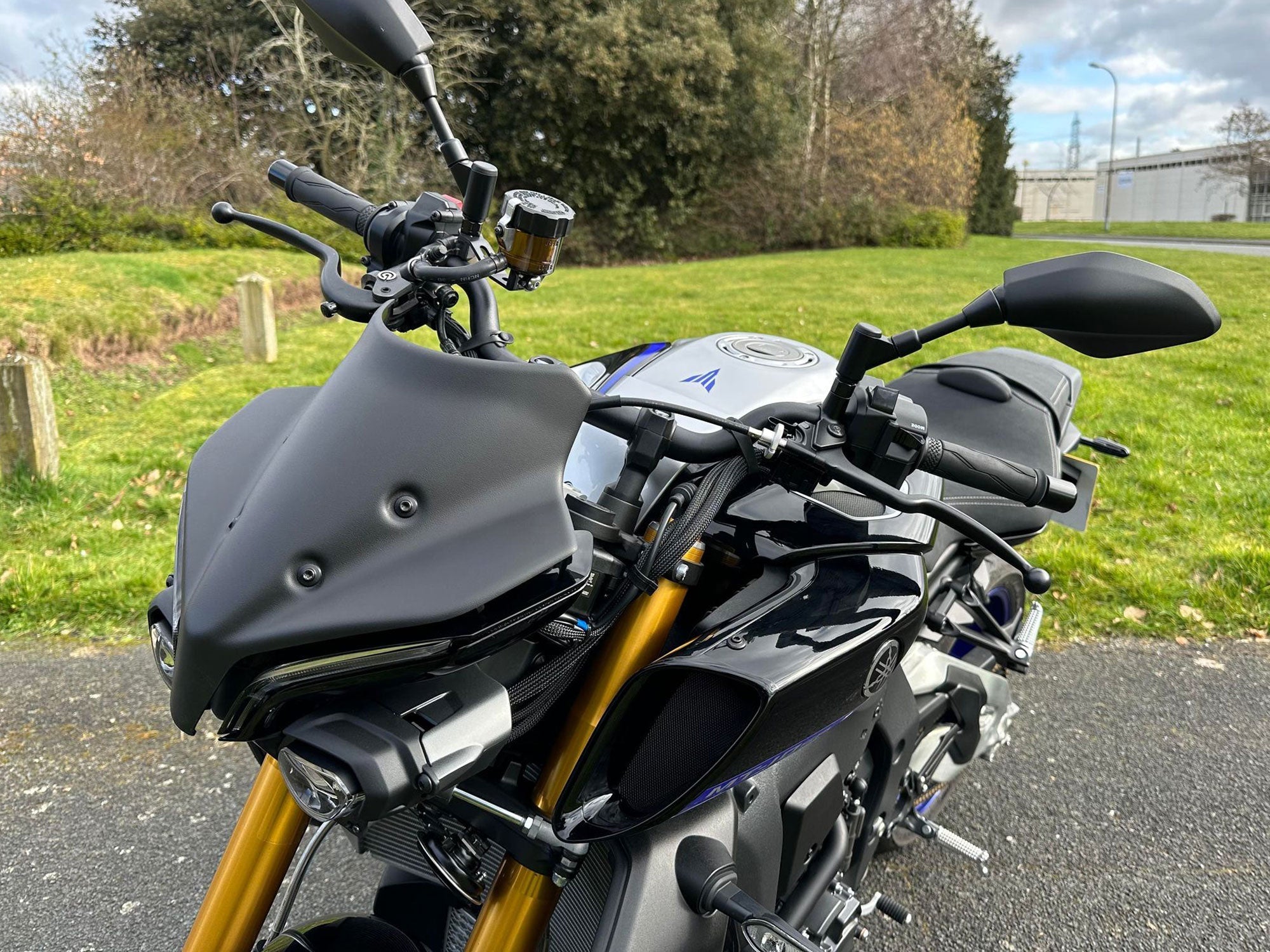 Pyramid Fly Screen | Matte Black | Yamaha MT-10 SP 2022>Current