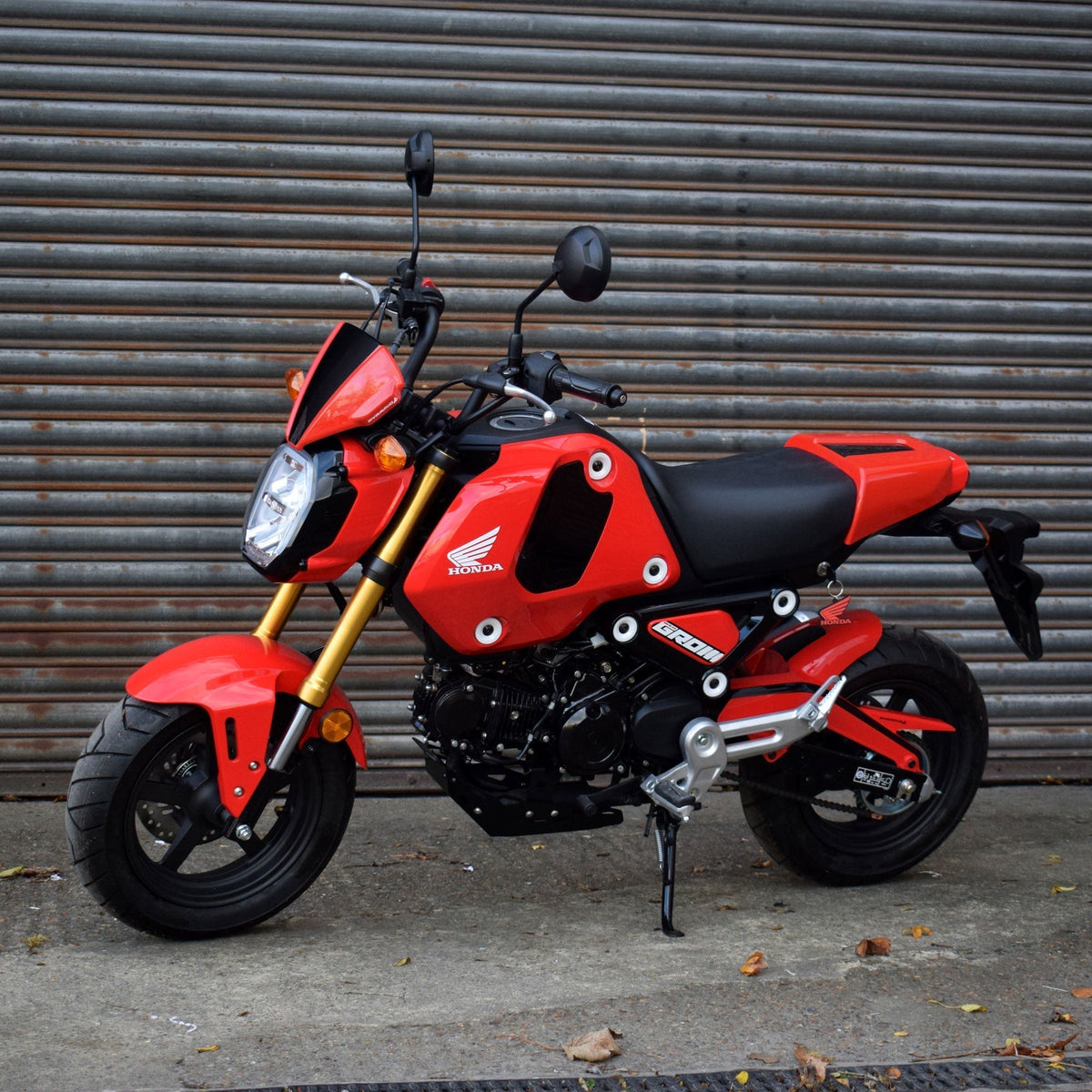 Pyrama Hugger Pyramid Hugger | Queen Bee Yellow & Gloss Black | Honda MSX 125 2021>C
