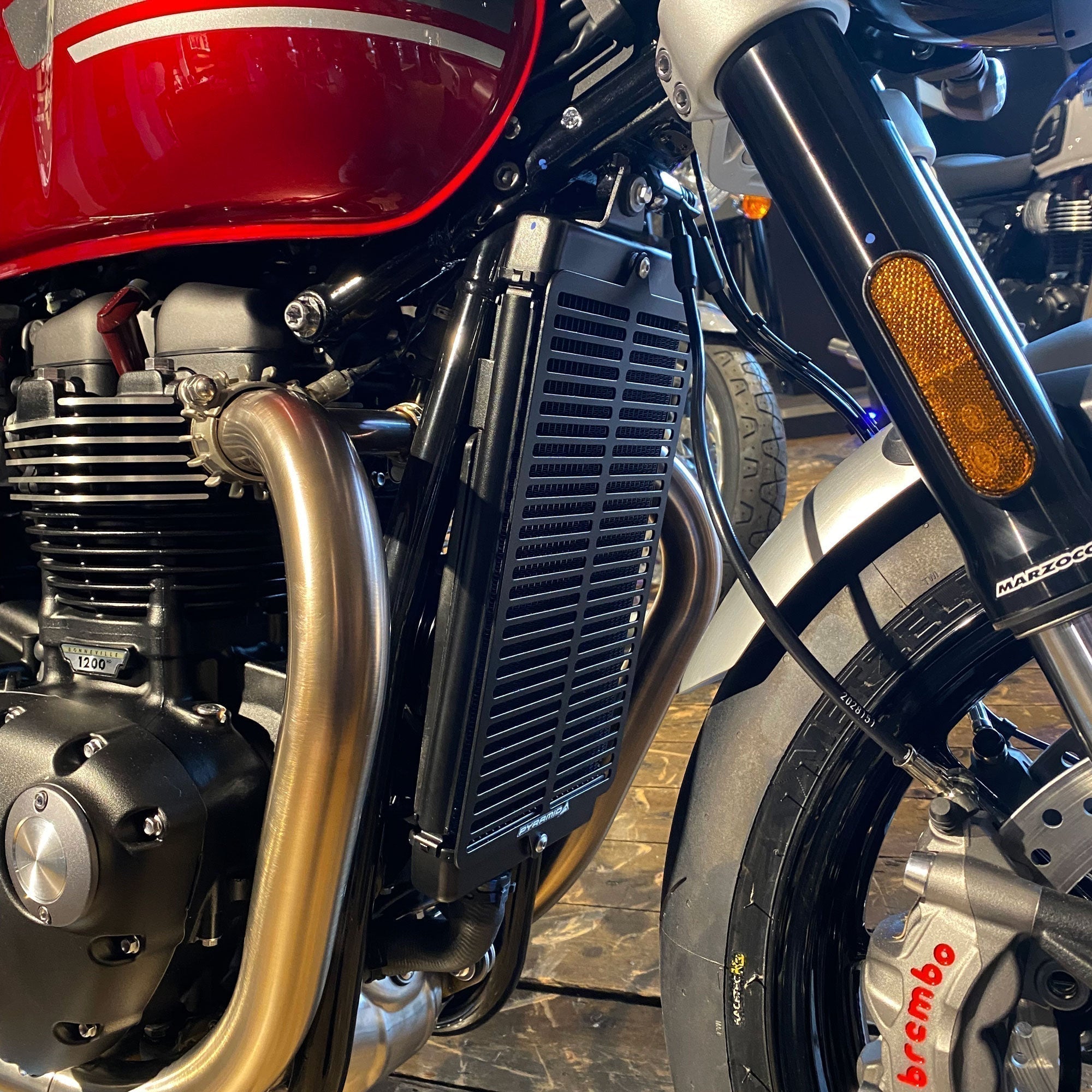 Motorfiets Bumper Engine Guard Voor Triumph Voor Bonneville Voor T100 Voor T120 Voor Bobber Crash Bar Protector Frame Bescherming Motorfiets Motor Valbeugel Motorfiets Bumper Engine Guard Voor Triumph Voor Bonneville Voor T100 Voor T120 Voor Bobber Crash Bar Protector Frame Bescherming Motorfiets Motor Valbeugel