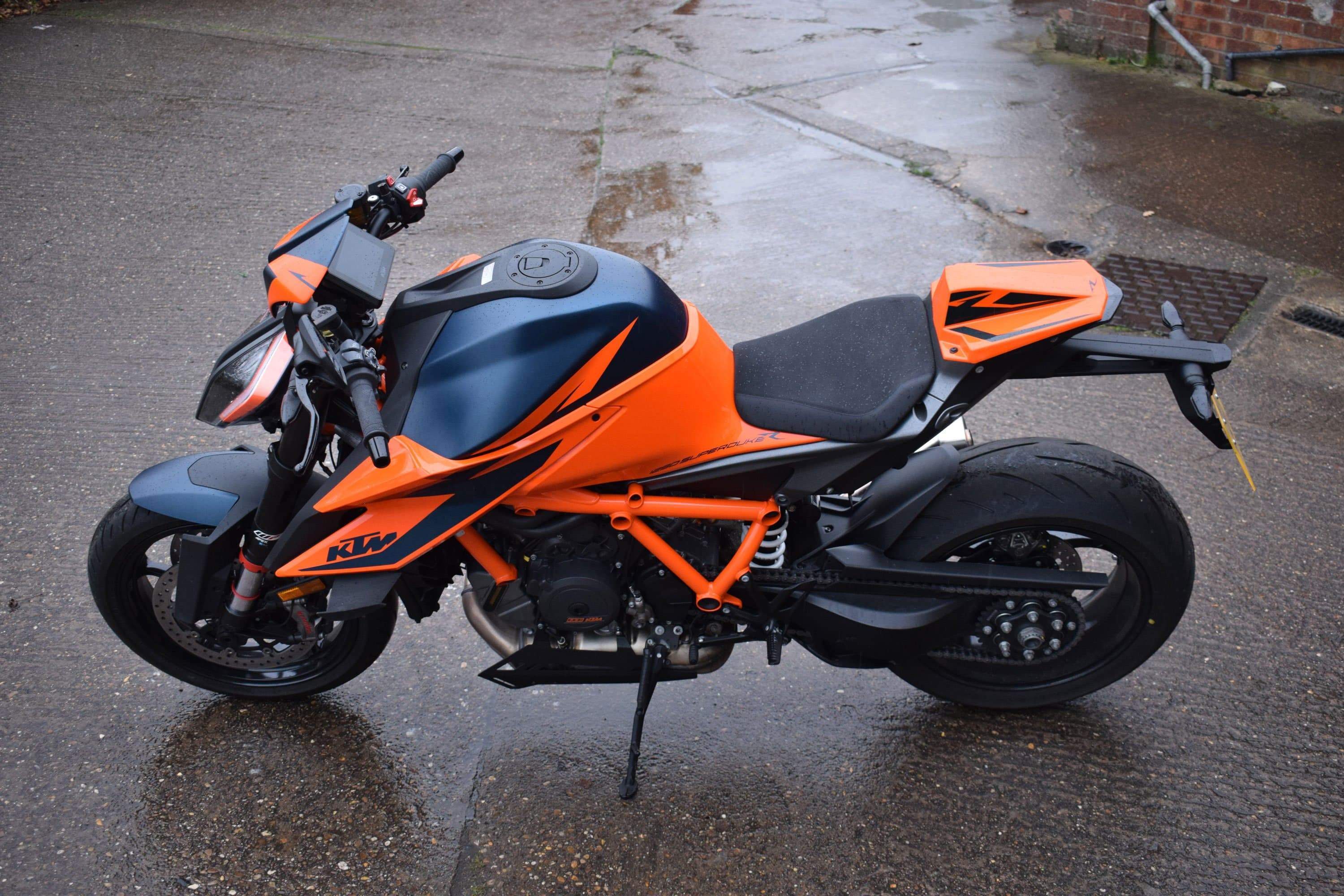 Pyramid Seat Cowl | Gloss Orange & Gloss Blue | KTM 1290 Superduke R 2020>Current-19990D-Seat Cowls-Pyramid Motorcycle Accessories